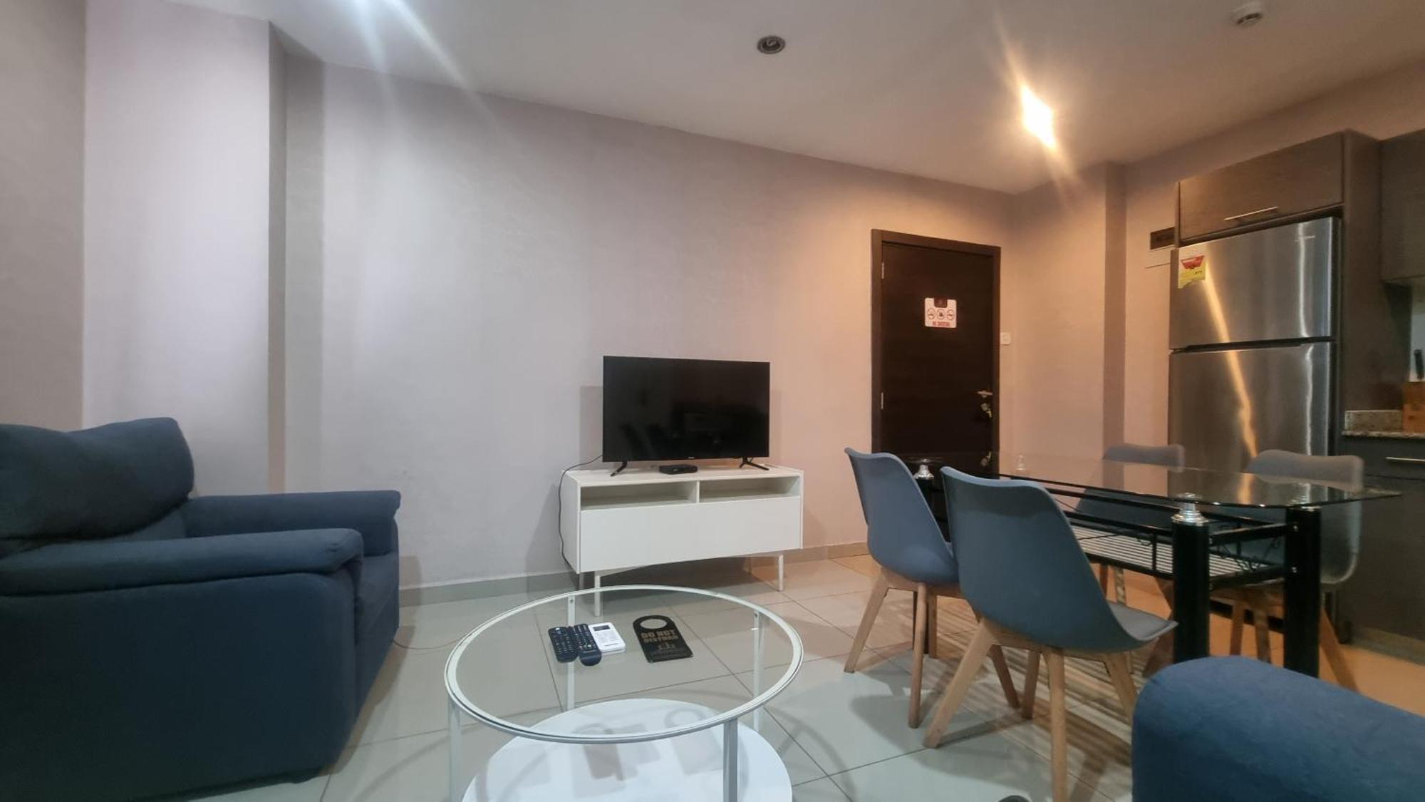 The Gallery Luxury Suites Cpg Ист-Легон Экстерьер фото